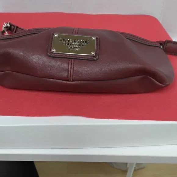 Relic Clutch / Wristlet Burgundy / Red brown coloring - Picture 7 of 9